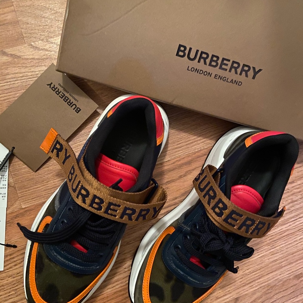 Burberry Sneakers